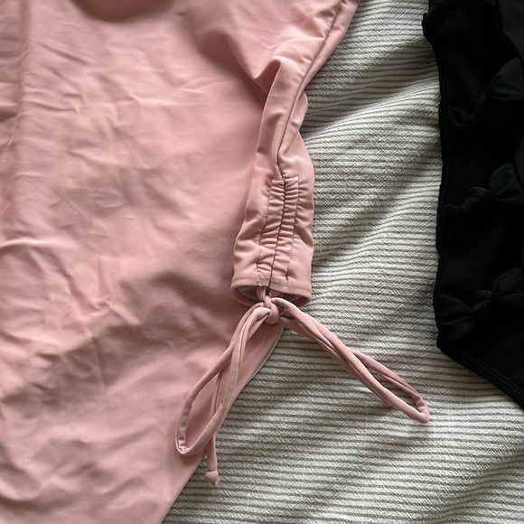 Bathing suit - Picture 4 of 4